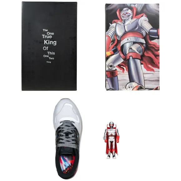 Czarface X Saucony Azura Shoe + Reaction Figure