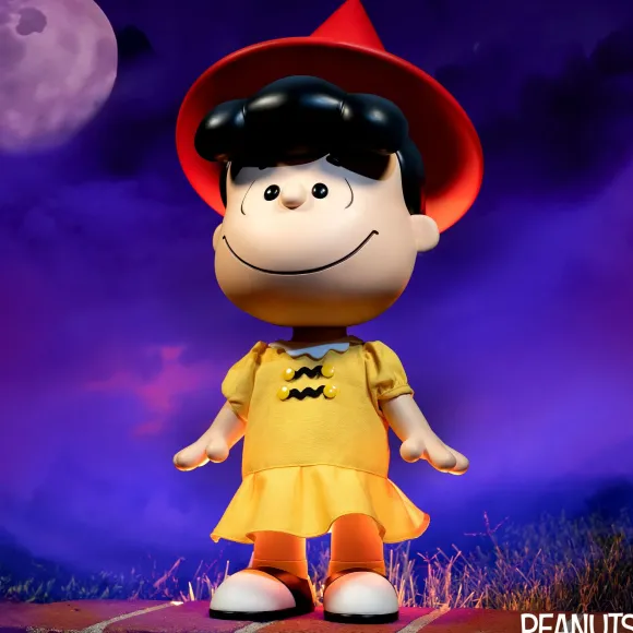 Peanuts Supersize Vinyl - Lucy In Witch Mask
