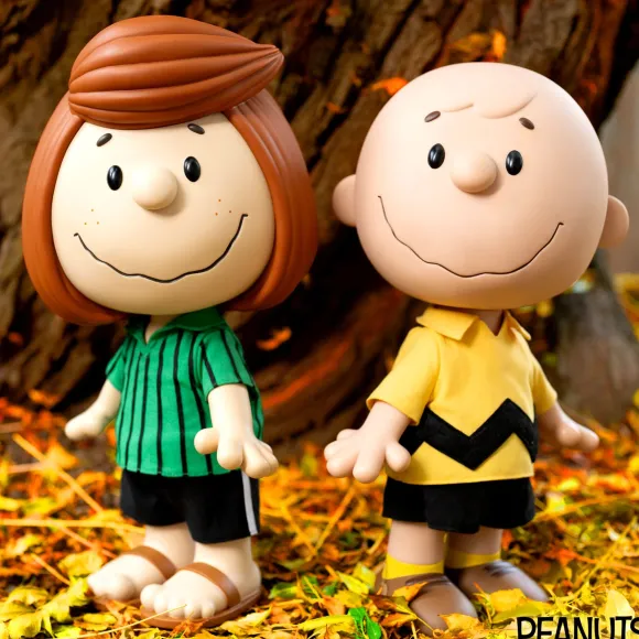 Peanuts Supersize Vinyl - Peppermint Patty