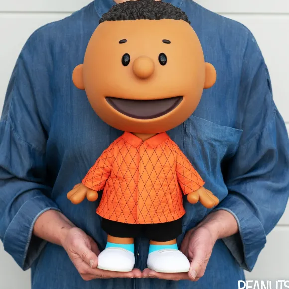 Peanuts Supersize Vinyl Figure - Franklin Jacket