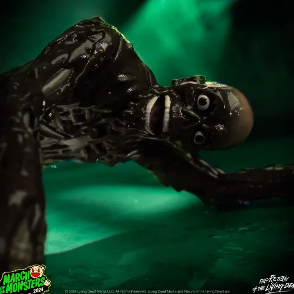 Return Of The Living Dead Reaction Figures Wave 2 - Tarman & Trash
